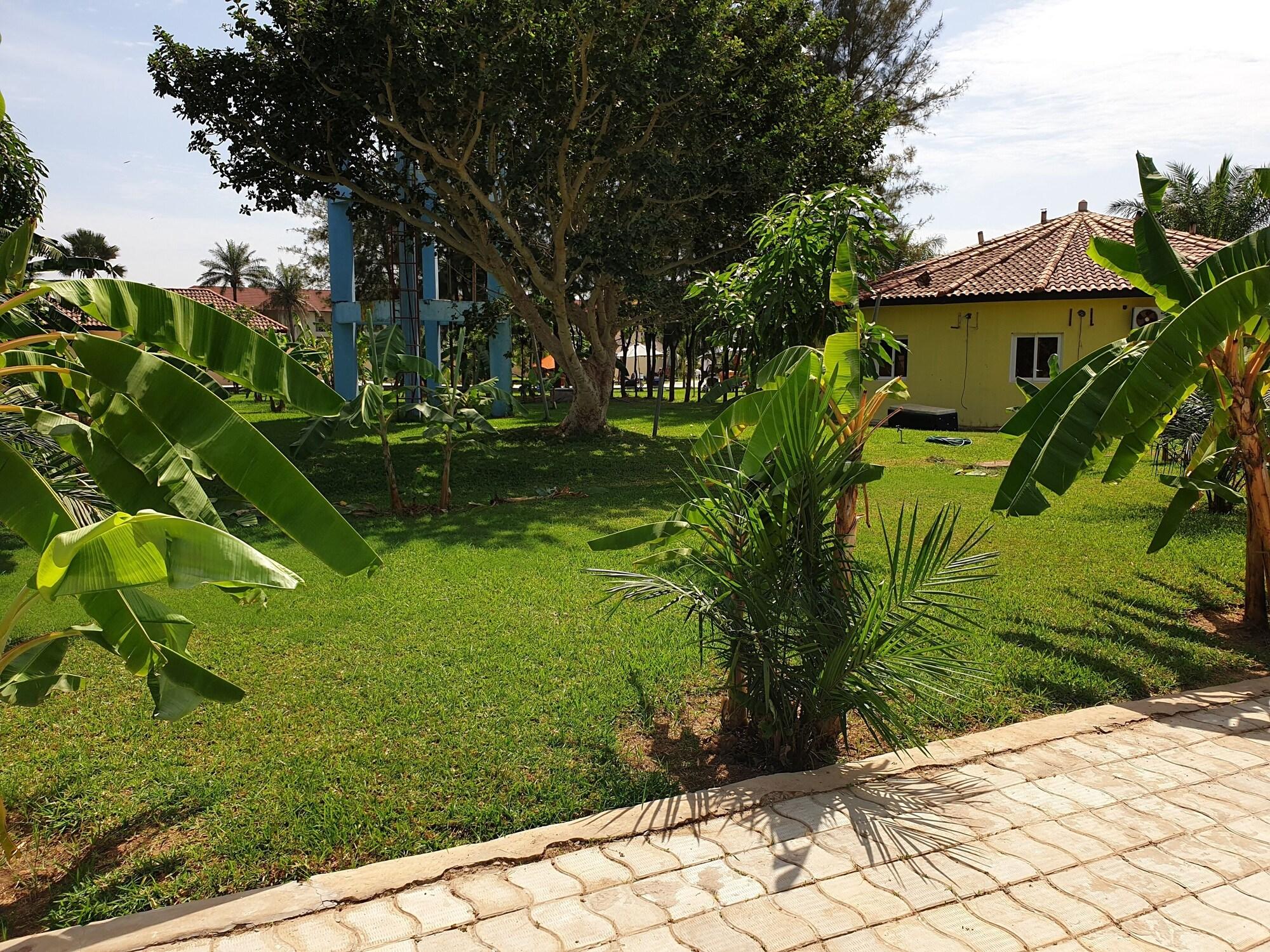Djeliba Resort Serrekunda Luaran gambar